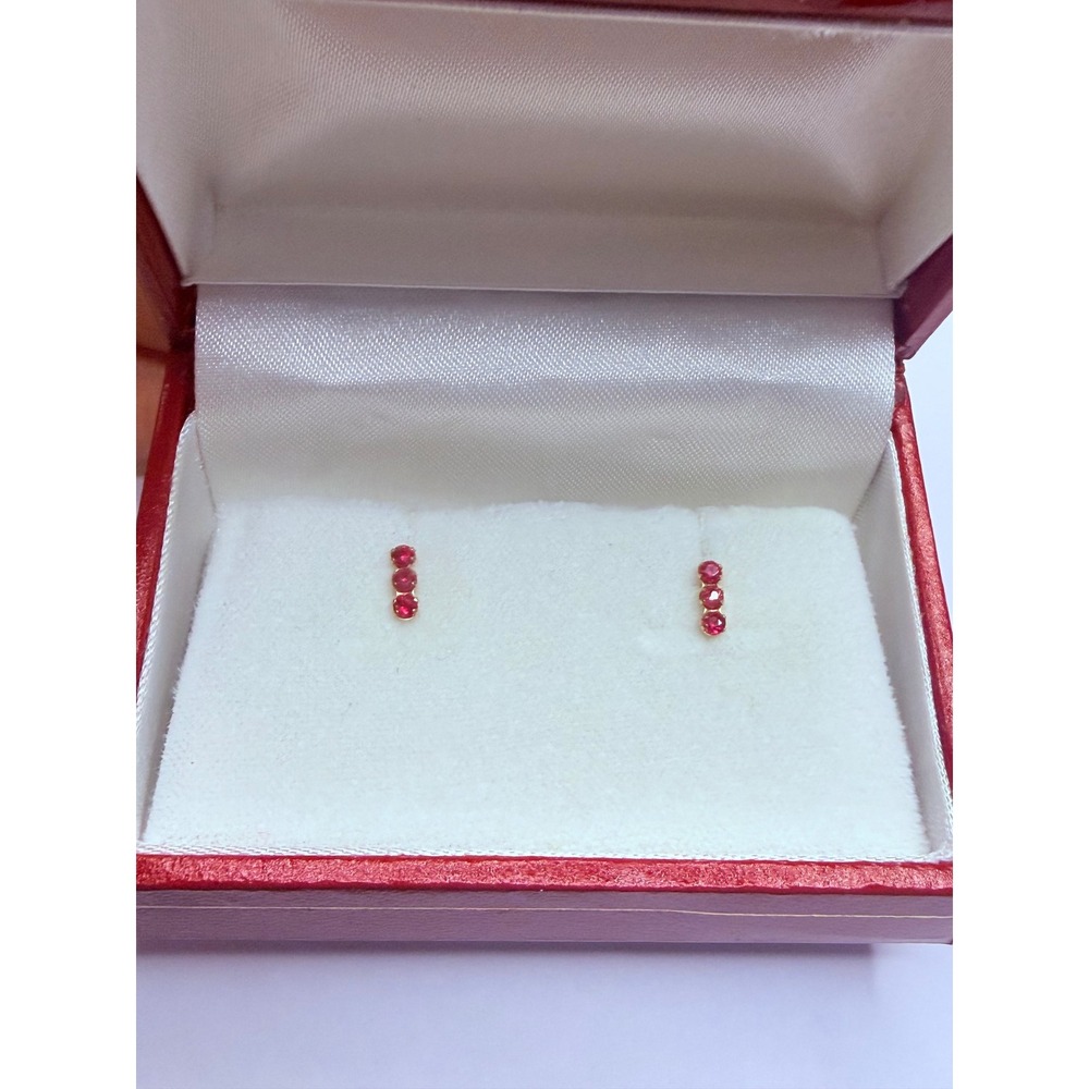 14kt gold earrings